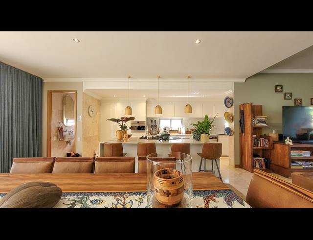 3 BEDROOM TOWNHOUSE FOR SALE IN ZIMBALI ESTATE